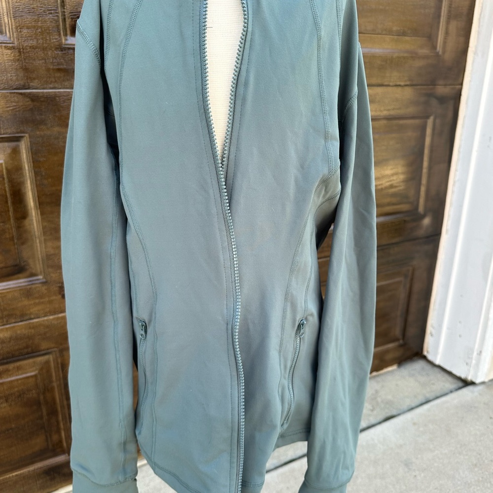 90 Degree by Reflex zip-up jacket.